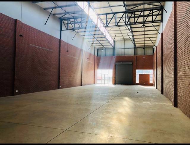INDUSTRIAL PROPERTY TO RENT IN MAGNA VIA INDUSTRIAL